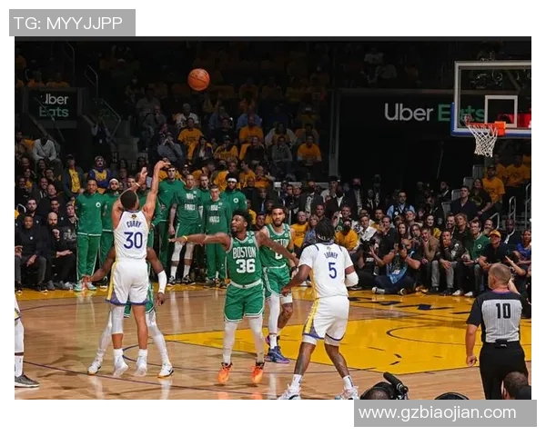 凯尔特人与勇士全场激战回顾精彩瞬间与战术分析